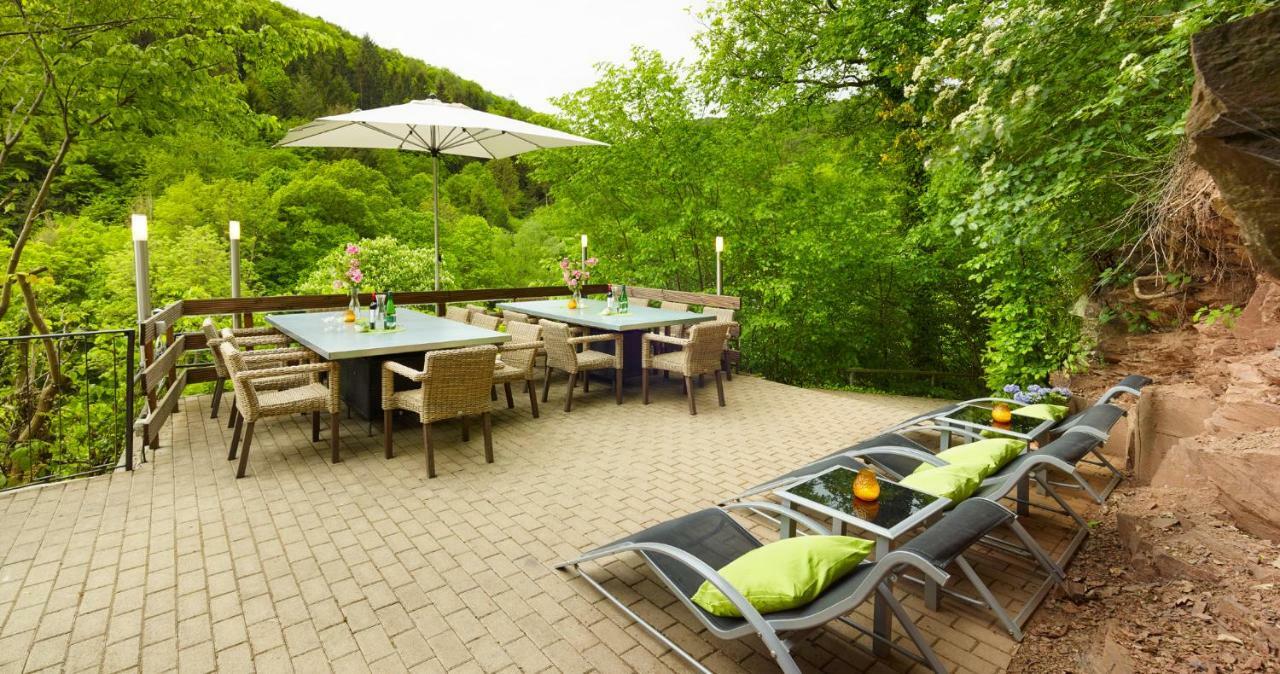 Haus Am Berg Vila Bad Bertrich Exterior foto